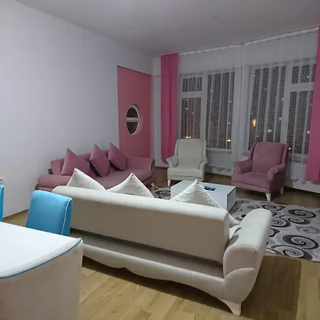 Concept Home&suit דירה